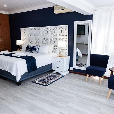 Gemstone Guest House Klerksdorp Ngoại thất bức ảnh