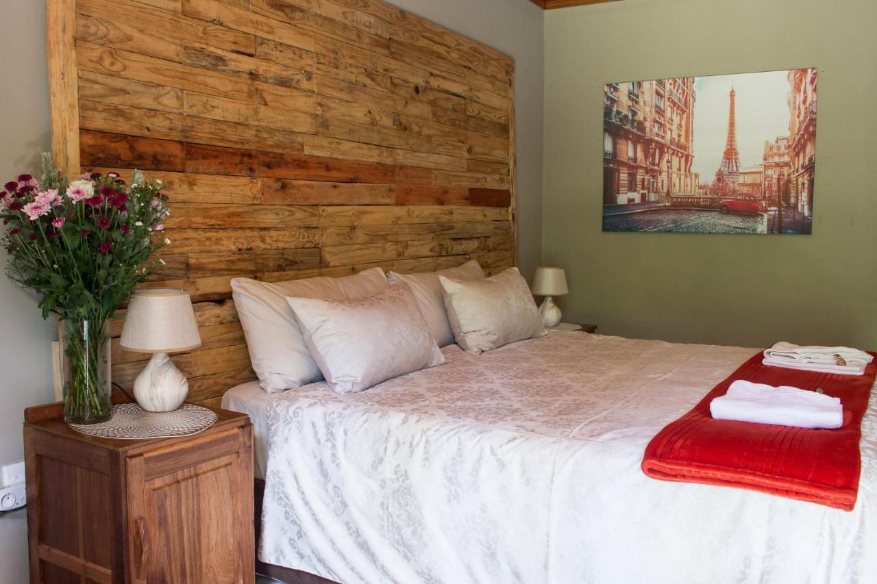 Gemstone Guest House Klerksdorp Ngoại thất bức ảnh